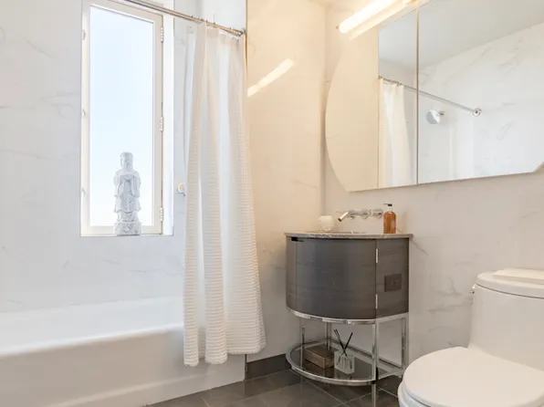 10 East 29th Street image 14 of 41