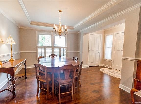 4th image of 15 Creekside Way