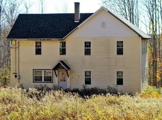 179 Lacawac Rd, Lake Ariel, PA 18436