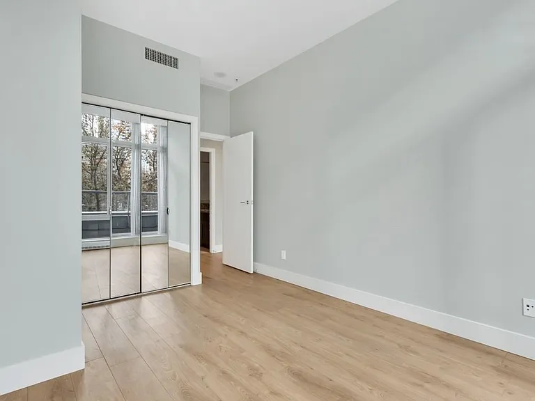 499 Broughton St #301 — Photo 15