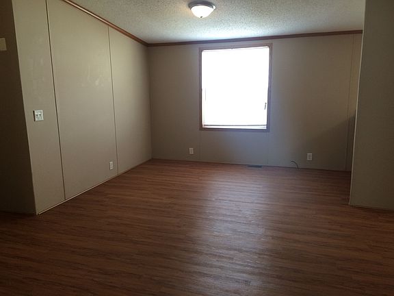 3rd image of 10024 Melvin Dr