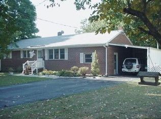 106 Powhatan Dr, Williamsburg, VA 23188