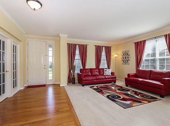 3rd image of 1073 Cider Ct
