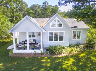 1911 Remlik Dr, Urbanna, VA 23175