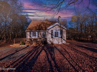 588 Old Stage Rd, Albrightsville, PA 18210