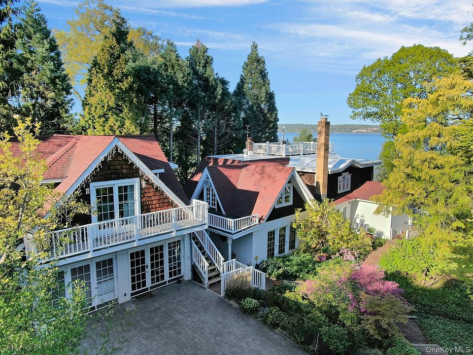 1st image of 32 Laveta Place