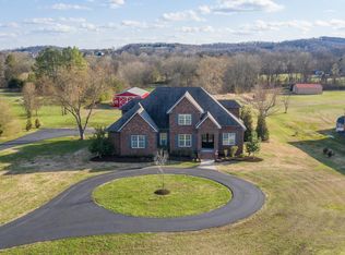1095 Jenkins Ln, Hendersonville, TN 37075