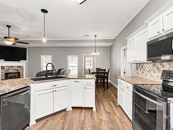 5th image of 43420 N Great Oak Ct