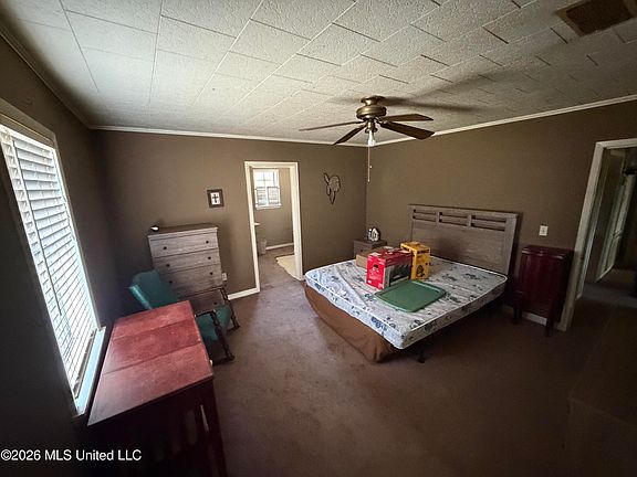 5th image of 1349 Wellman Dr SE