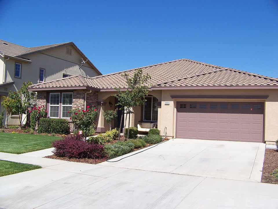 1st image of 2024 Thomas Taylor Dr