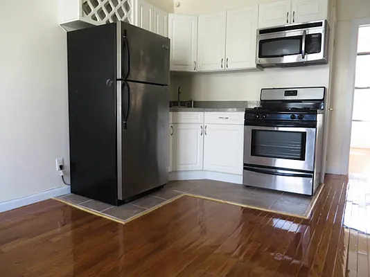 Rented by Bohemia Realty Group | media 13