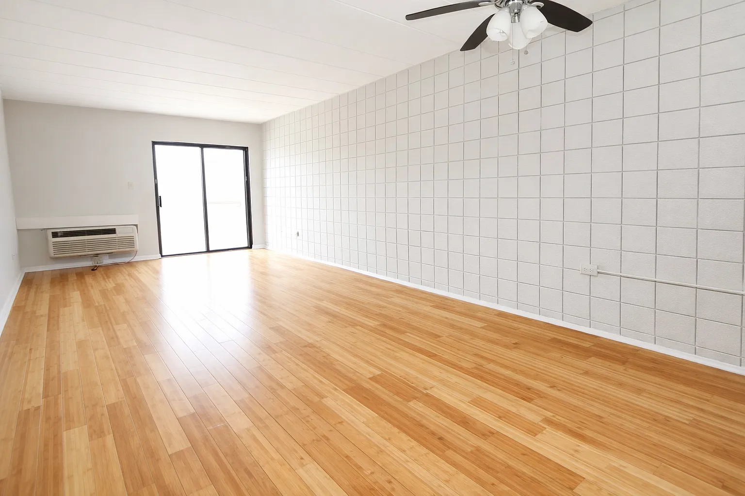 Eagle Nook Apartments — Photo 2