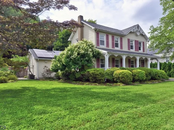 54 Greenwood Ave, Wanaque Boro, NJ 07420