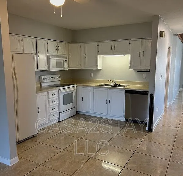 7295-7297 Albany Rd #1 — Photo 11