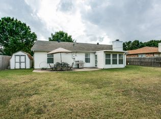 805 Clover Ln, Keller, TX 76248