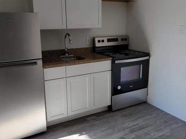 1801 S Main St #7, Bechtelsville, PA 19505