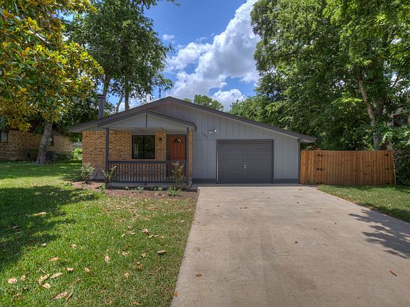4th image of 126 Woods End