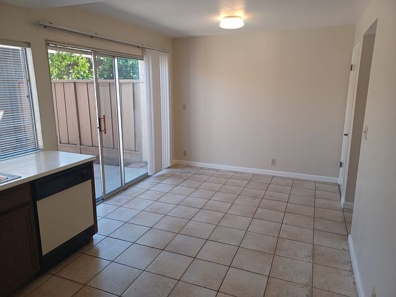 2nd image of 2335 Ravine Dr