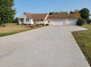 28702 Summer St, Rock Falls, IL 61071