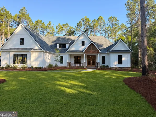 104 Tacatacoru Ct, Saint Marys, GA 31558