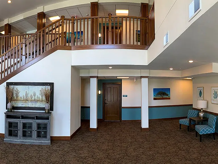 Bottineau Ridge Apartments — Photo 28
