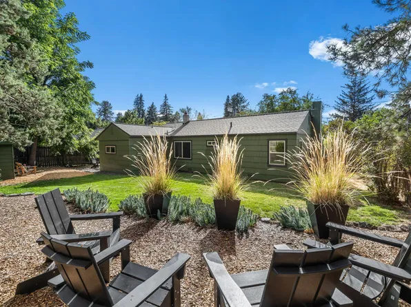 932 NE 10th St, Bend, OR 97701