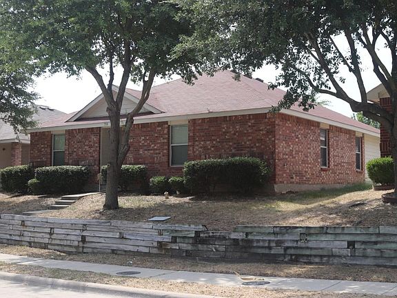 3rd image of 710 Grambling Dr