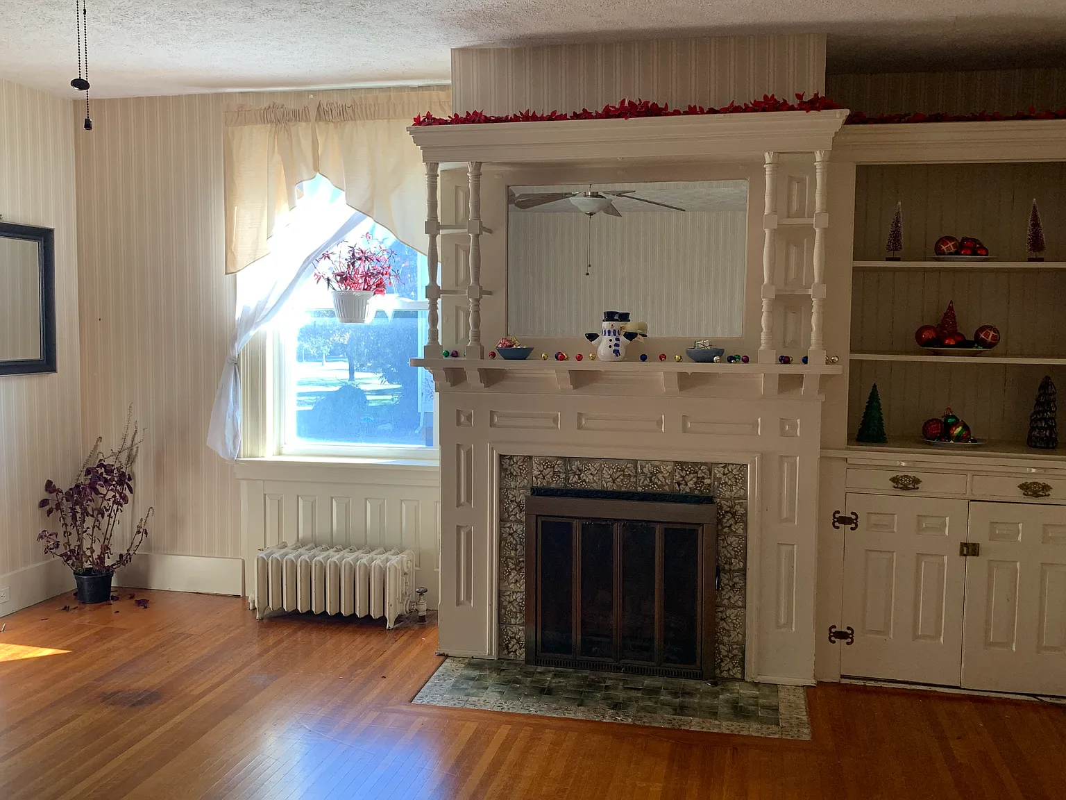 3 bed, 1.5 bath, $2,222 — Photo 4