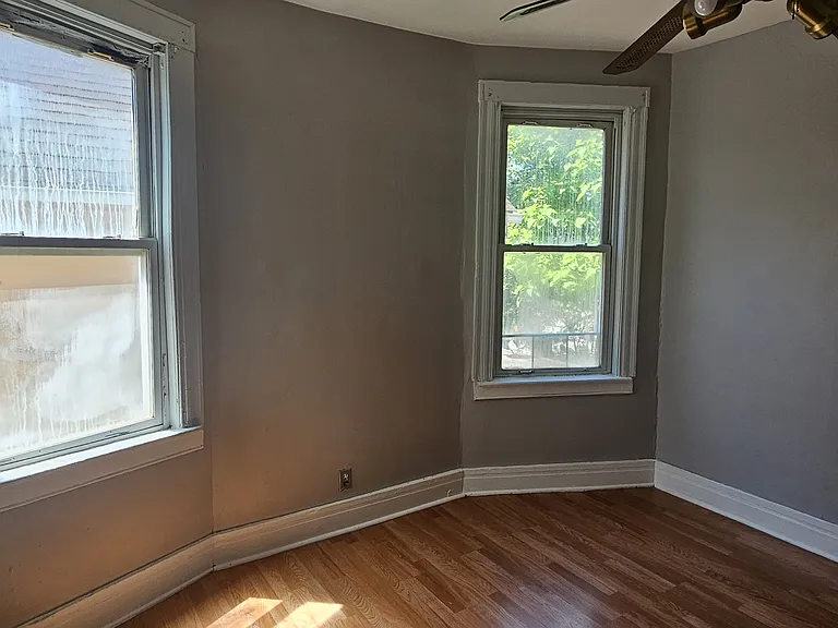 291 S Clinton St #3 — Photo 9