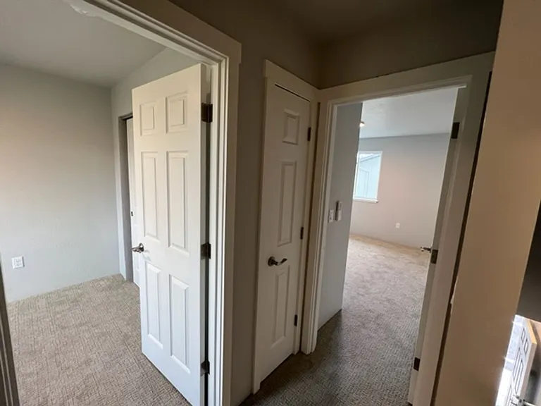 610 E Main St #3D — Photo 15