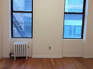 407 W 44th St APT 2E, New York, NY 10036