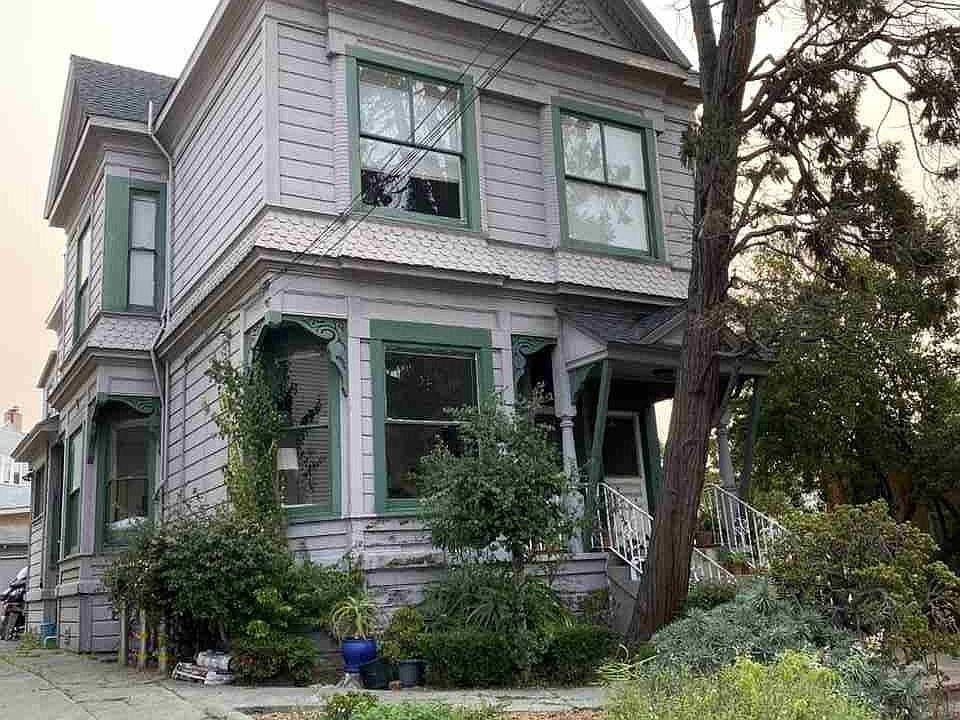 1st image of 318 Portland Ave
