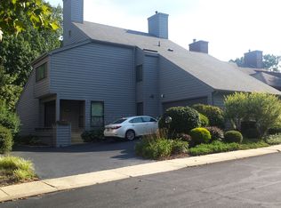 11022 Solaridge Dr, Reston, VA 20191