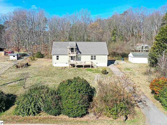 2nd image of 12 Pittman Dr