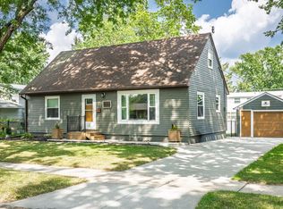 1360 9th Ave SE, Rochester, MN 55904