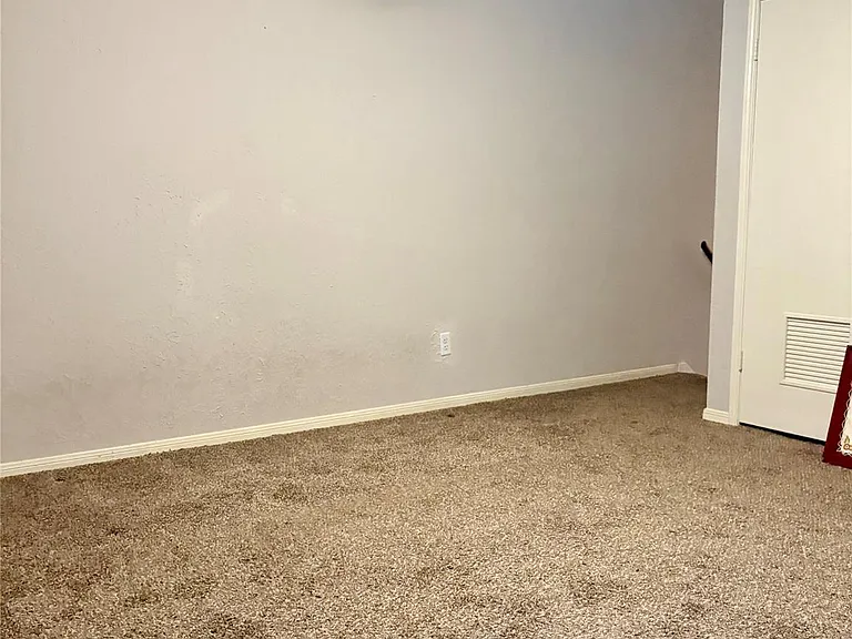 14213 Lost Meadow Ln — Photo 30