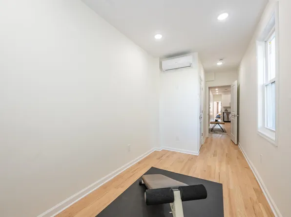 38 Zabriskie Street image 11 of 17