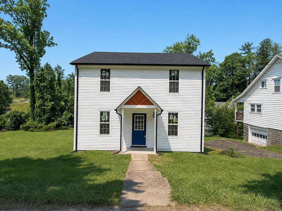 1st image of 1260 College Park