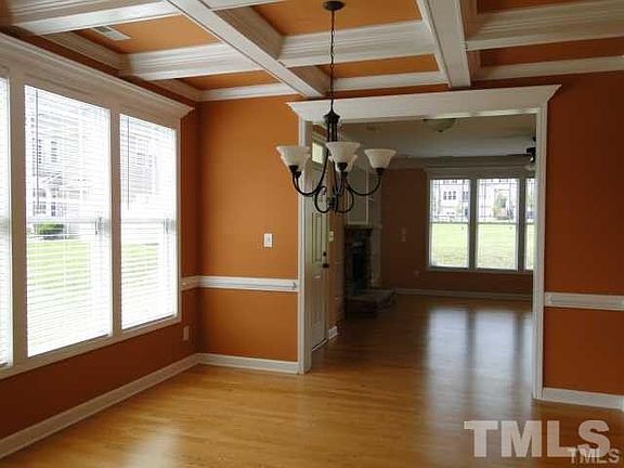 4th image of 4401 Iyar Way