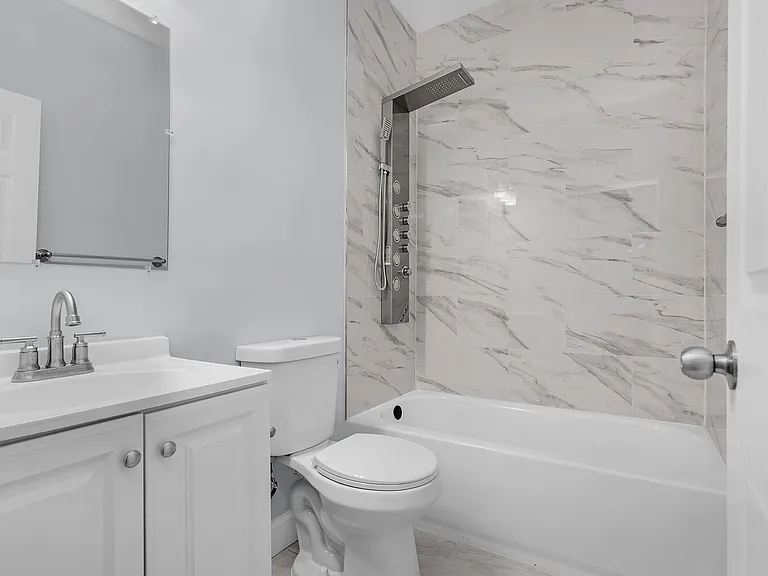 510 N Edgewood St — Photo 3