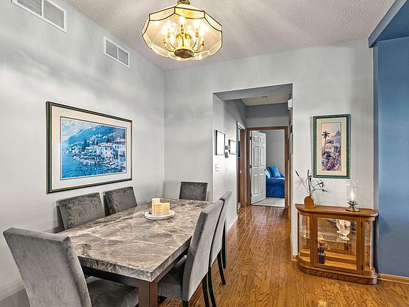 5th image of 5787 Prairie Ridge Dr #123