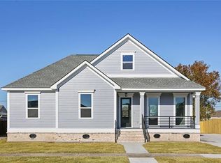 3300 Gallo Dr, Chalmette, LA 70043