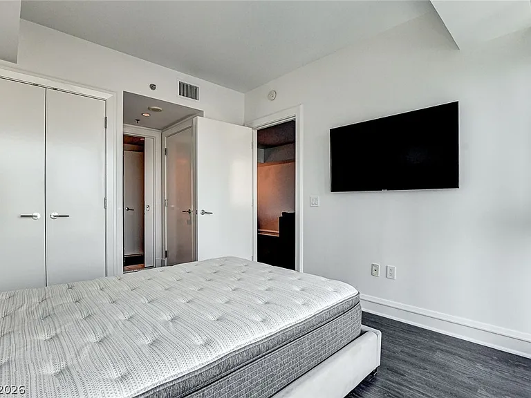 2700 Las Vegas Blvd S #1305 — Photo 15