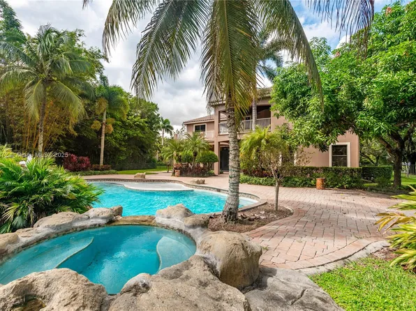 1600 NW 117th Ave, Fort Lauderdale, FL 33323