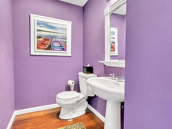 5th image of 482 Mica Ct #482