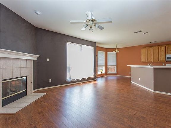 5th image of 5717 Bandera Dr
