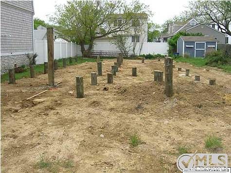 2nd image of 11 Sims Ave