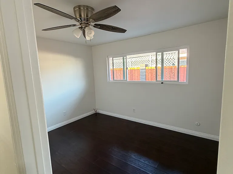 9102 Central Ave #B — Photo 5