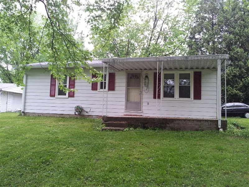 156 W Boone St photo 1