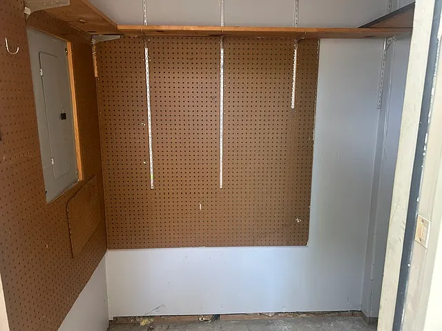242 Thistle Ln — Photo 21